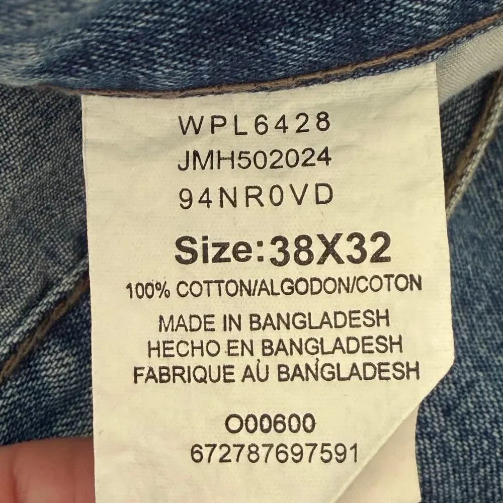 Wrangler men carpenter